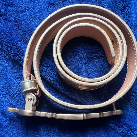 Louis Vuitton Signature Initiales Leather belt - Picture 4 of 4